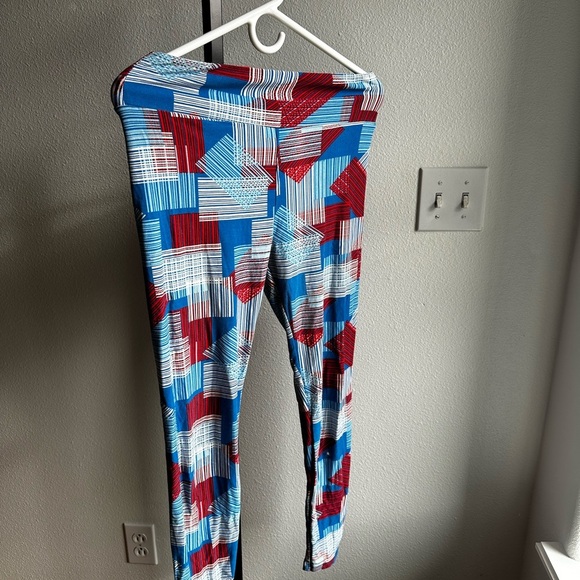 LuLaRoe Red and Blue Geometric Leggings - Picture 1 of 4